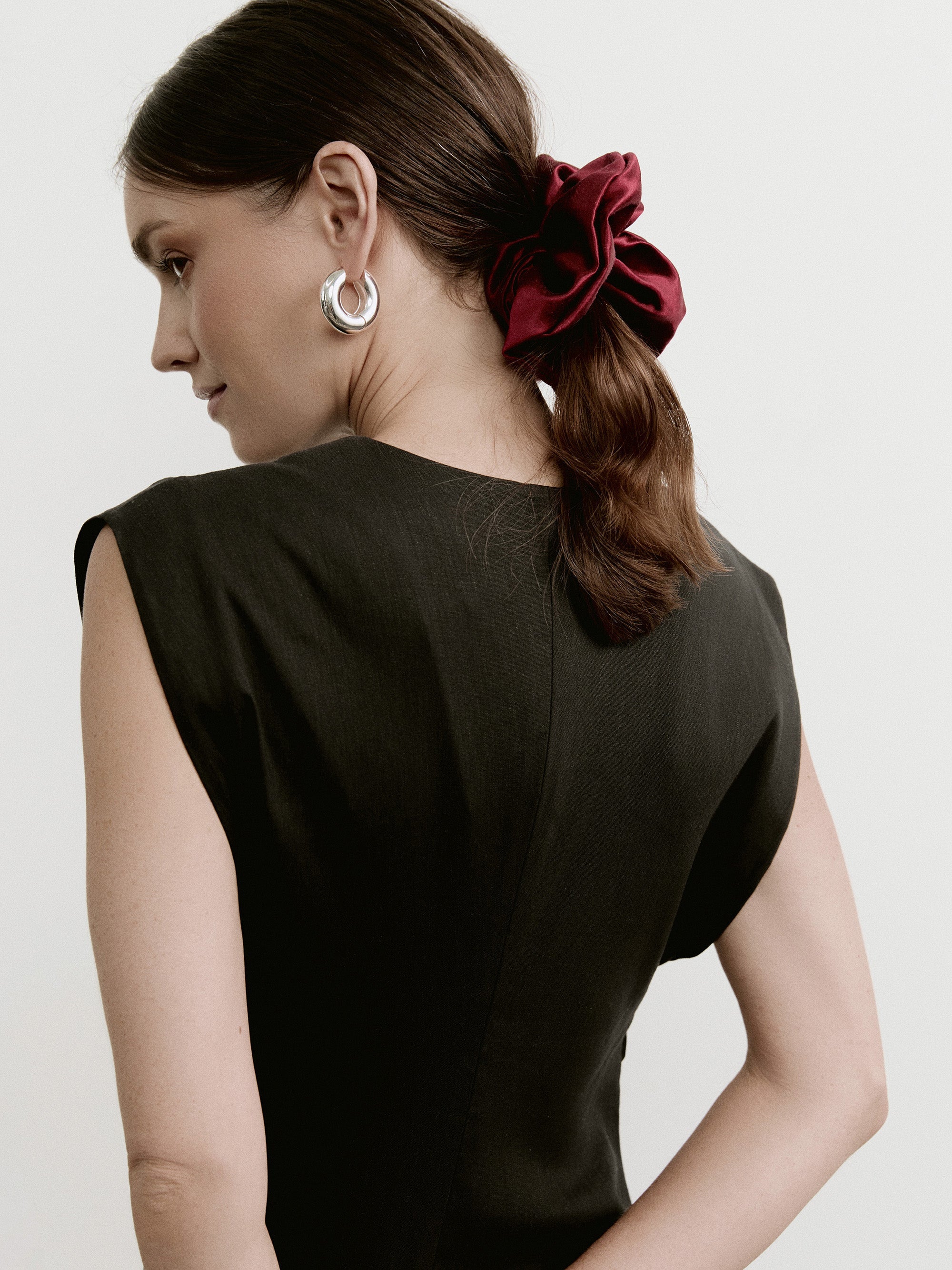 Oversized hemp scrunchie in Cherry Red - on-model, profile - CONTOUROSE