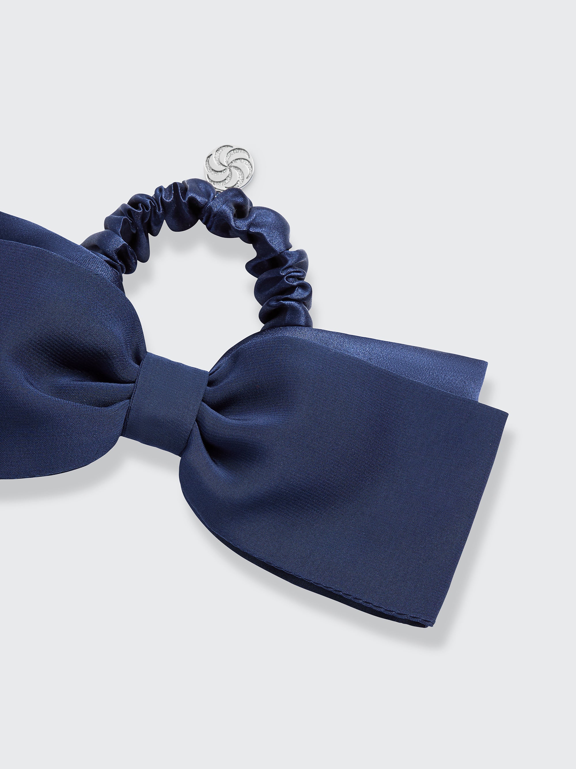 Hair bow scrunchie in Navy - Fabric detail - CONTOUROSE
