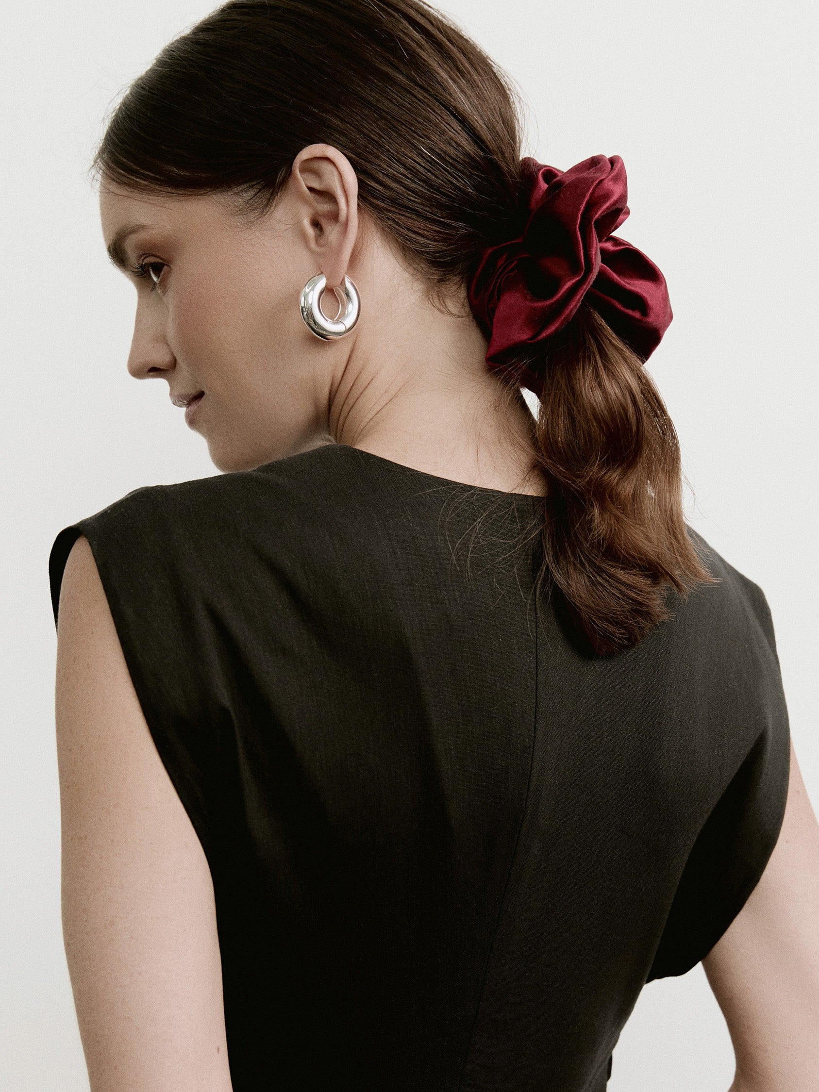 Oversized hemp scrunchie in Cherry Red - on-model, profile - CONTOUROSE
